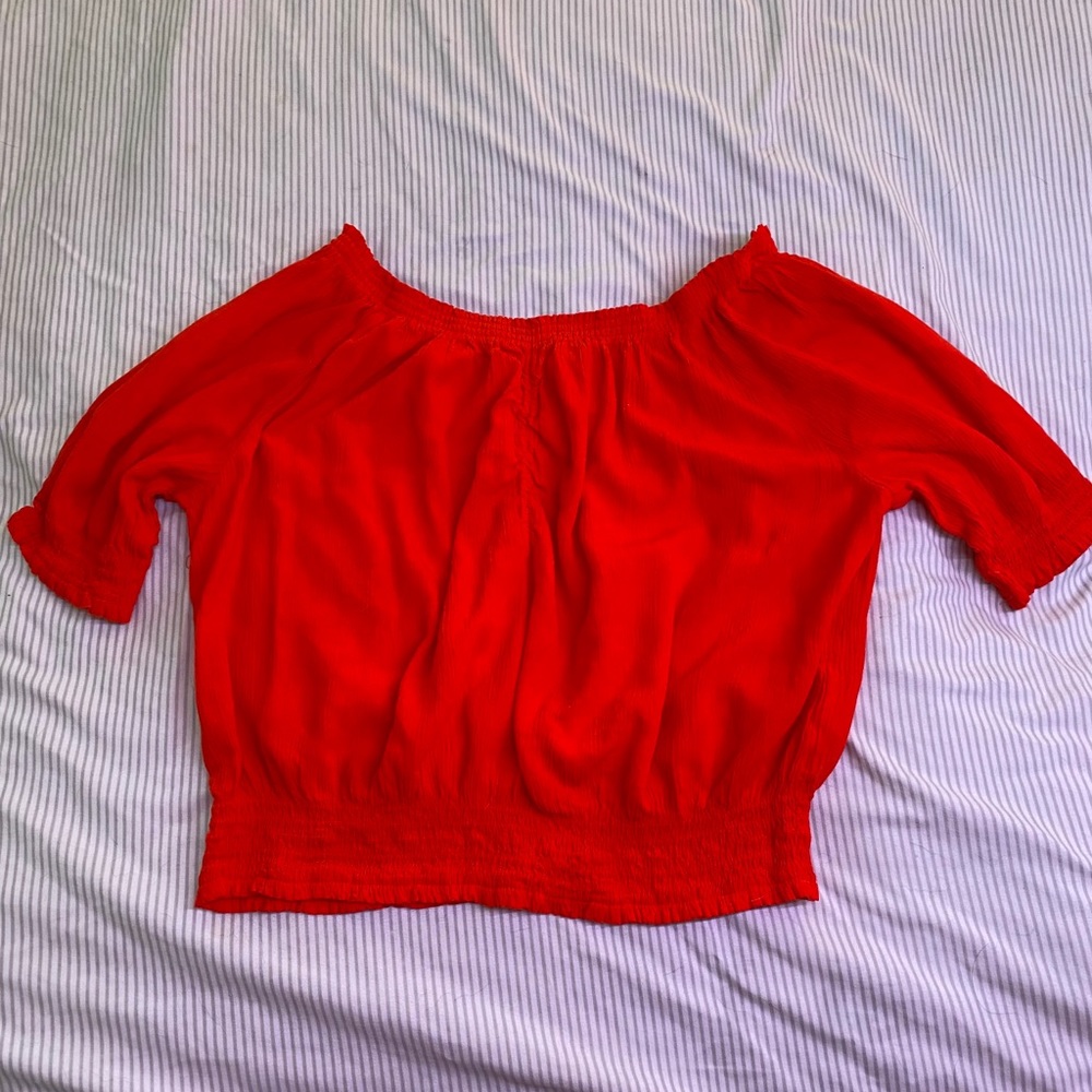 Crop top
